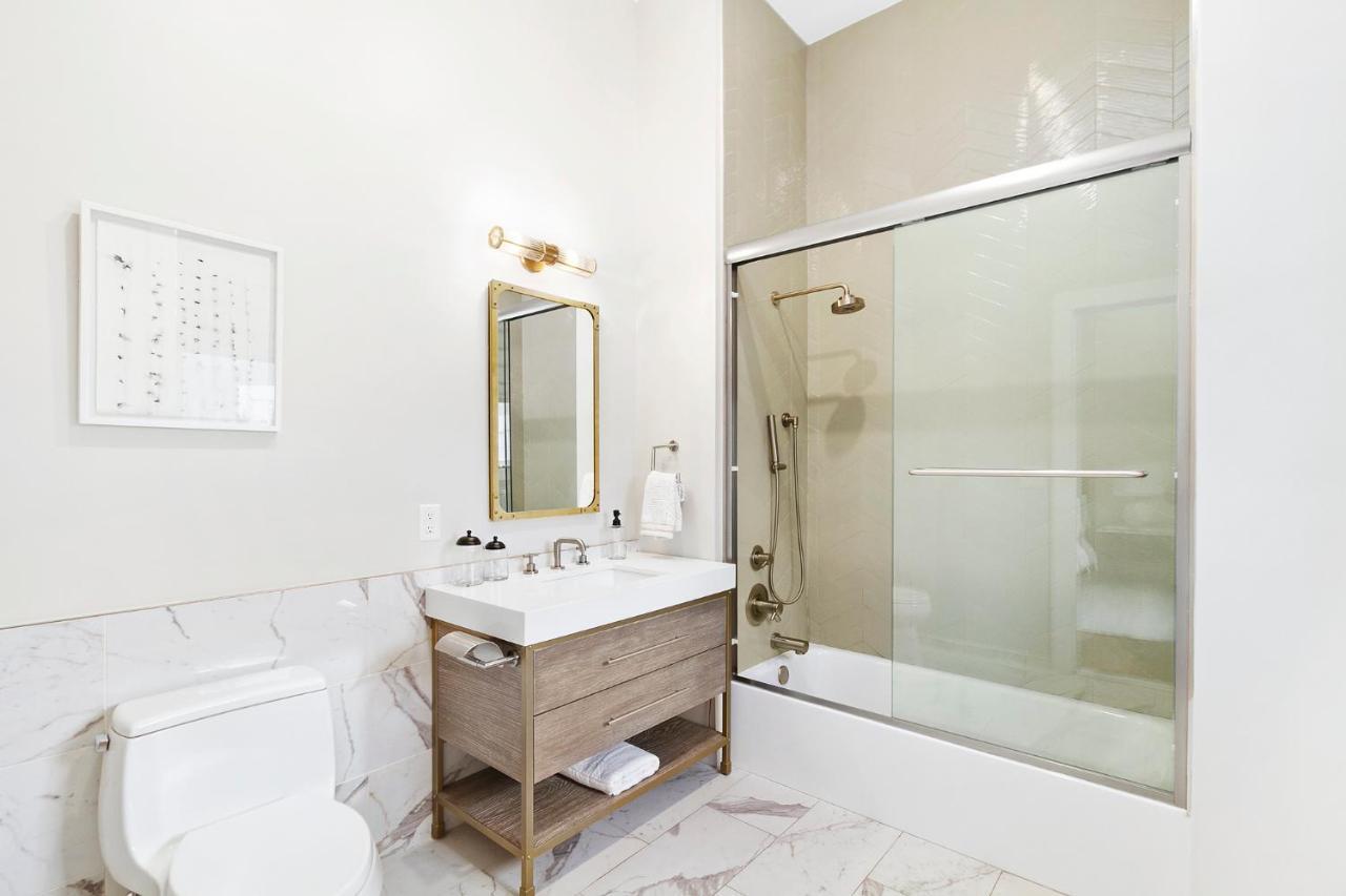 The Vanderbilt Hotel Suites Westbury Luaran gambar